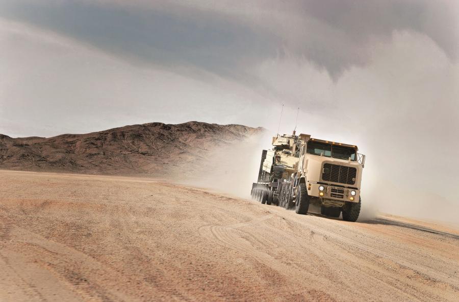  Oshkosh HET M1070A1 2008 года  (фото 5 из 9)